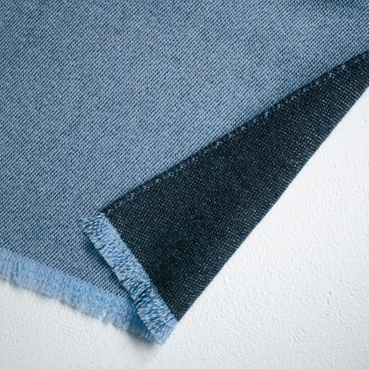 巻きやすいサイズのリバーシブルウールマフラー _ 4 colors