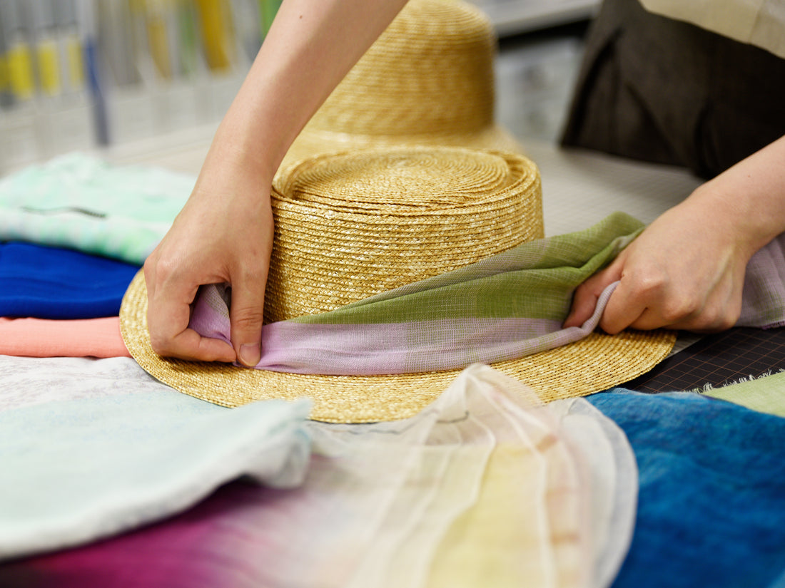 ストールリボンの麦わら帽子