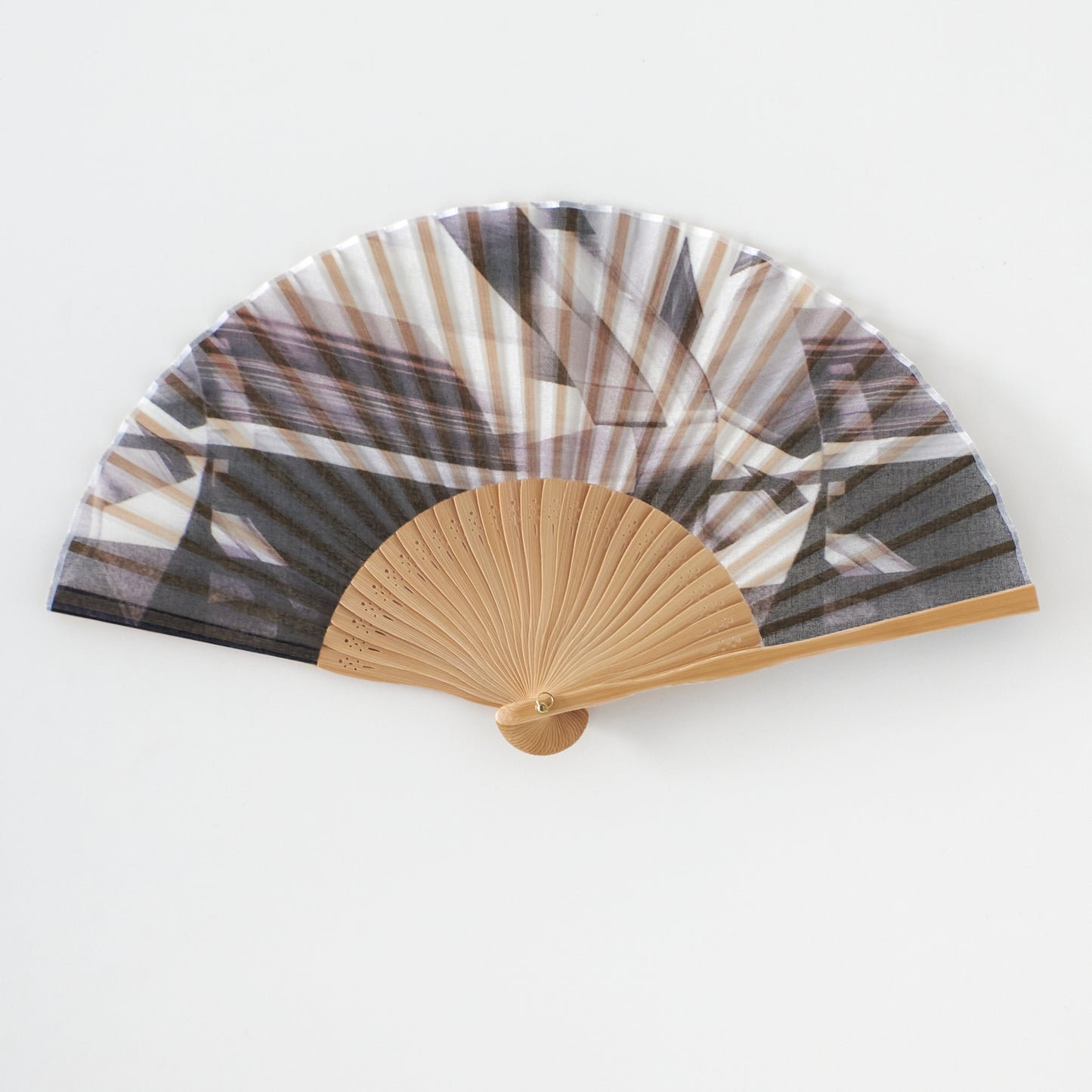 昔ながらの製法で仕立てた綿扇子　BLOCK DURING A WAVE _ 2 color