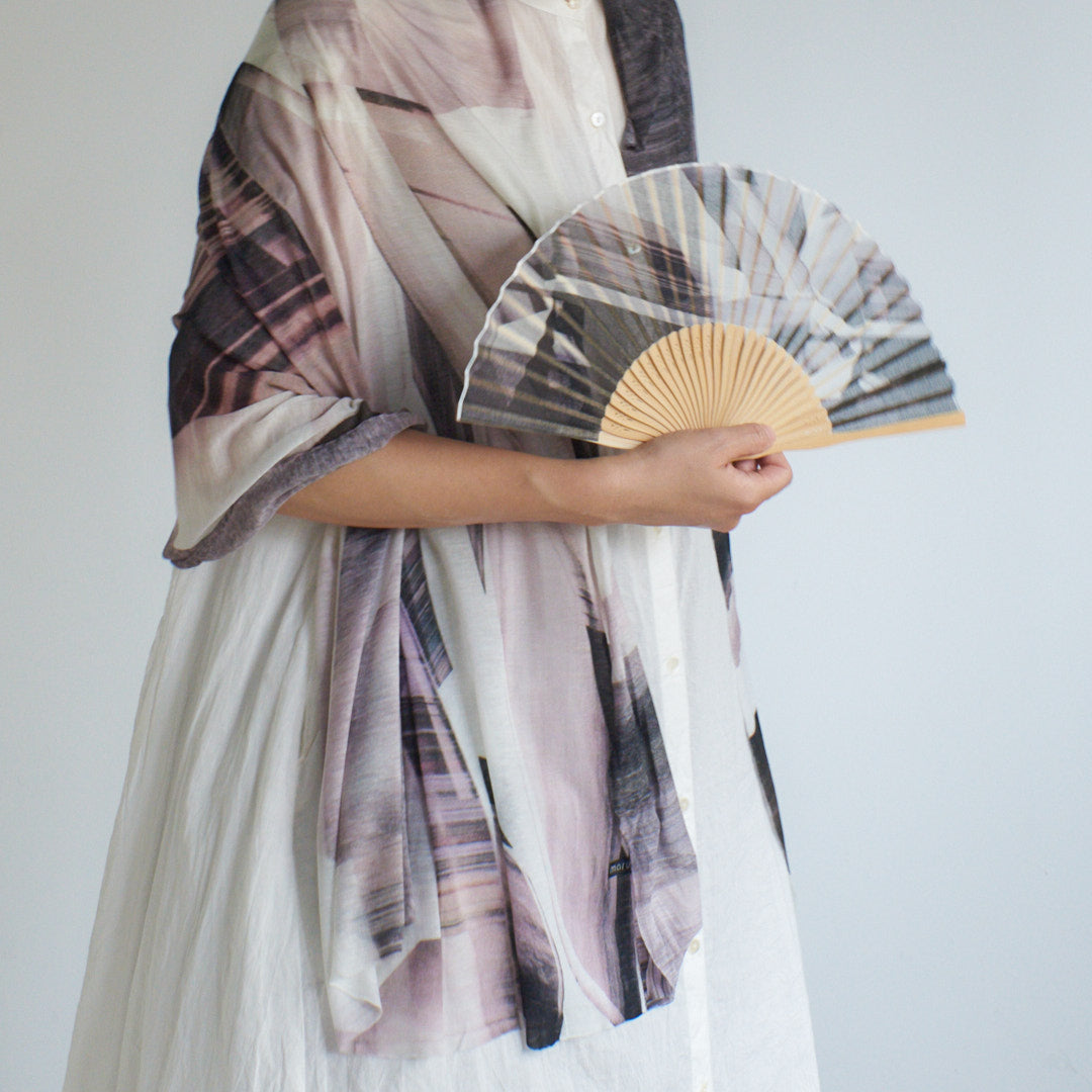 昔ながらの製法で仕立てた綿扇子　BLOCK DURING A WAVE _ 2 color