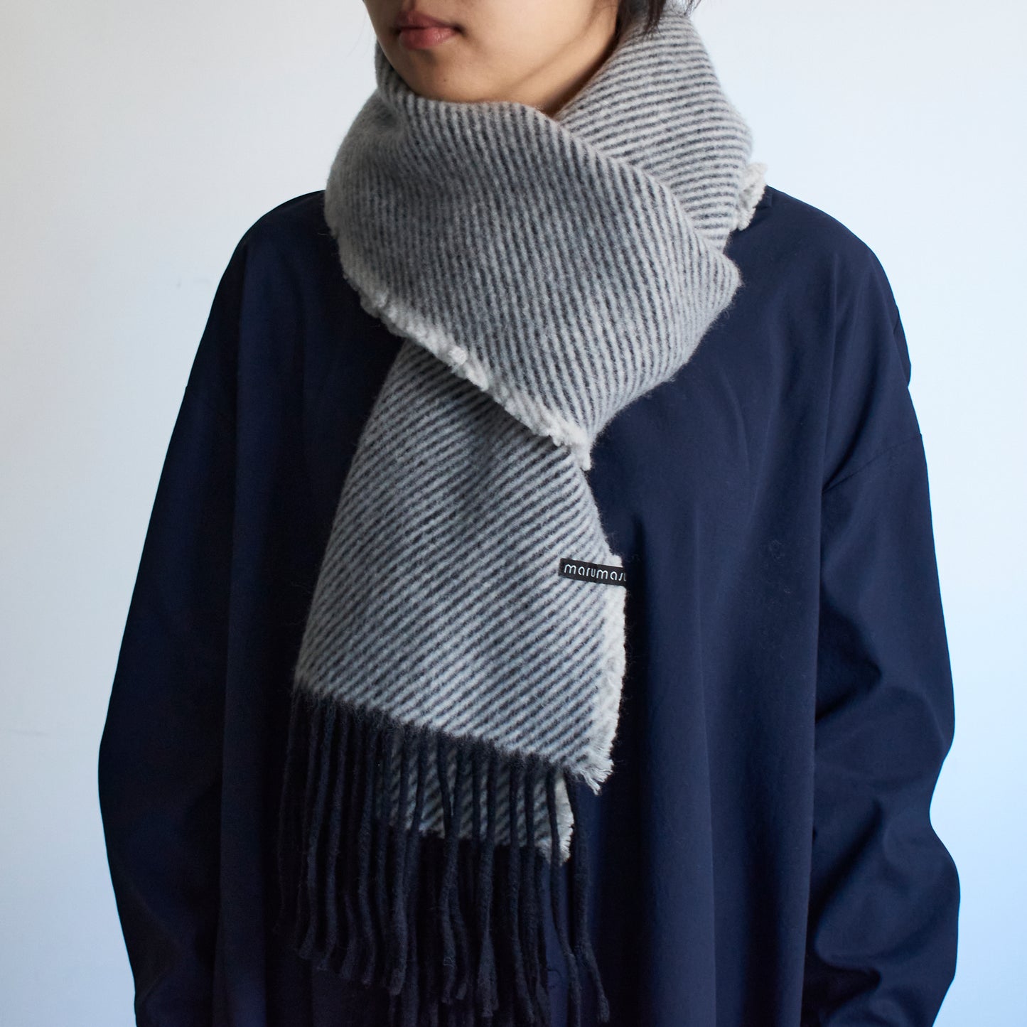 真冬も暖かいやわらかなバルキーウールマフラー