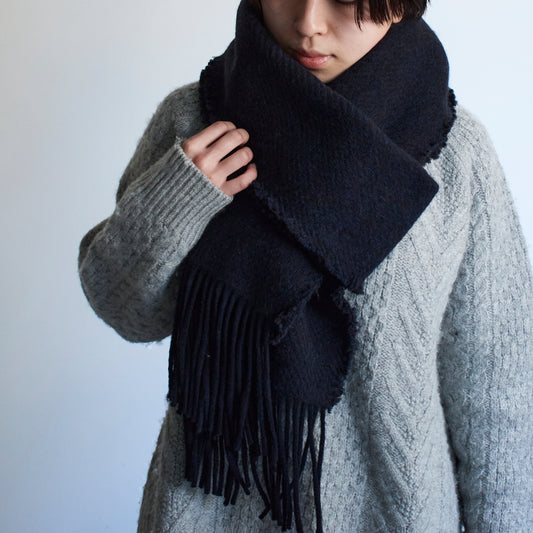 真冬も暖かいやわらかなバルキーウールマフラー