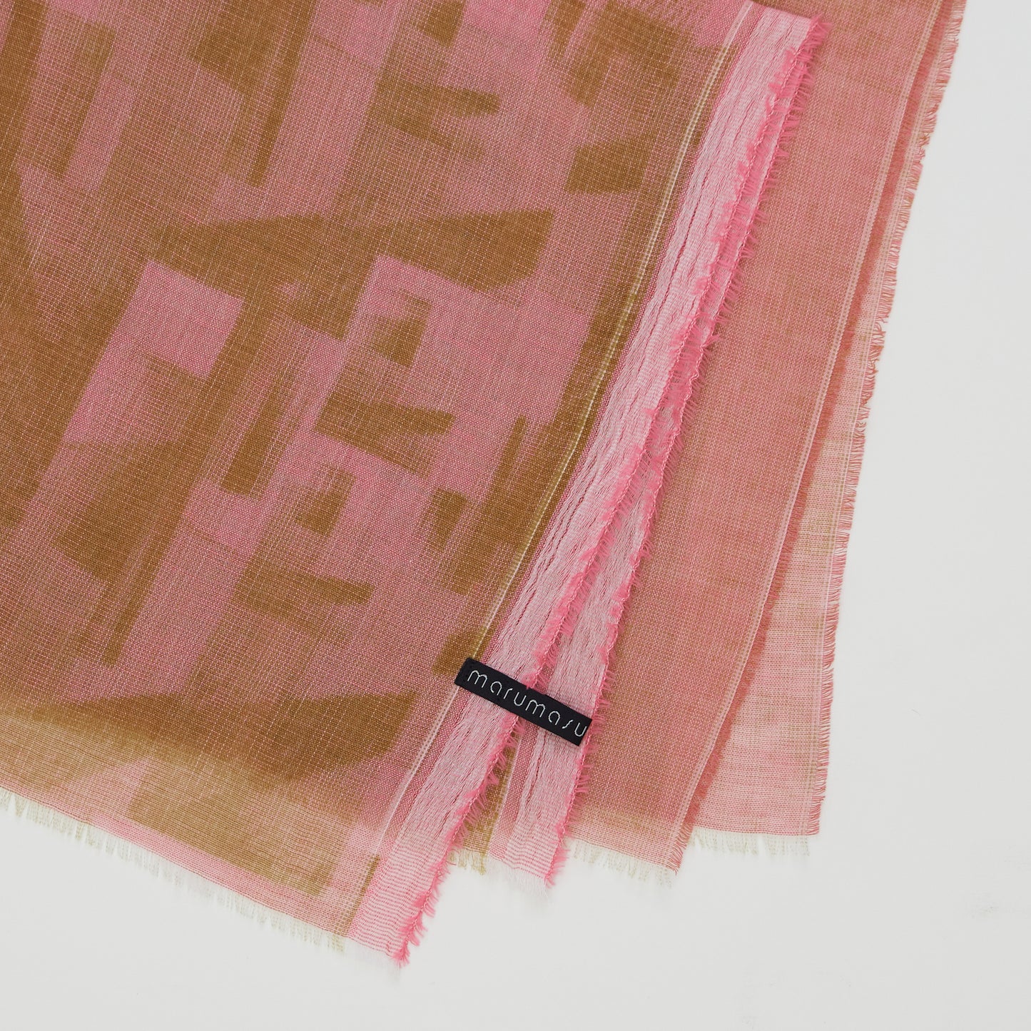 ふわっと心地よい洗えるスカーフ　COTTON GAUZE JEWEL POINTILLISM SQUARE- 3color