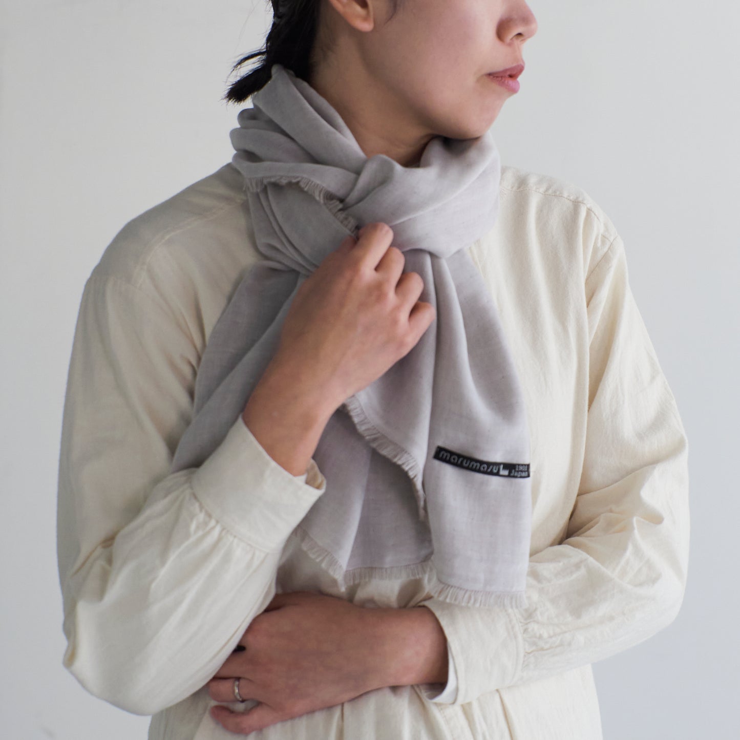 花の色を纏うリバーシブルストール　SOLID _ 5 colors