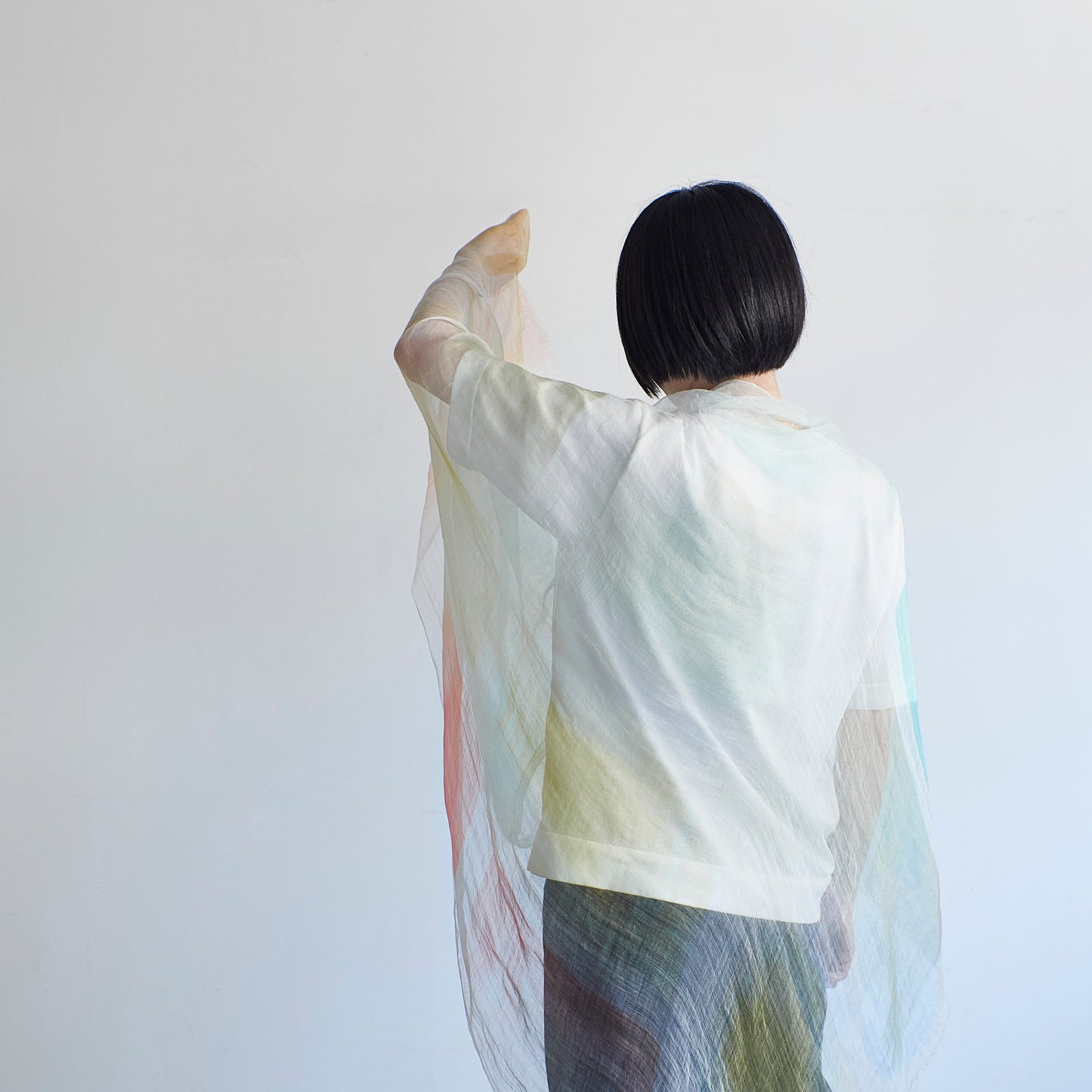 風を纏う夏のラミーストール - VOYAGE-2color