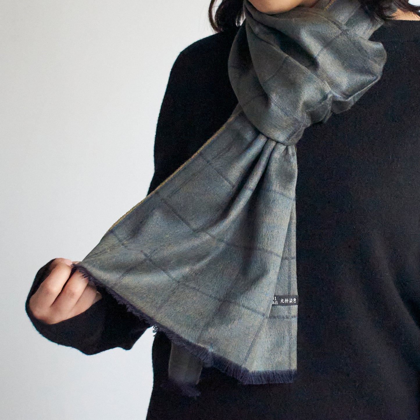 滑らかで暖かいシルク起毛マフラー _WINDOW PANE /5color