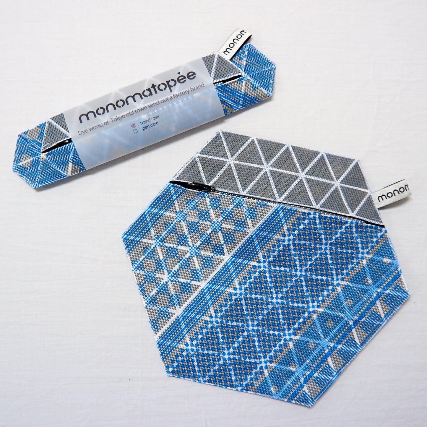 monomatopee　カクカク不思議なポーチ _ TRAVEL CASE