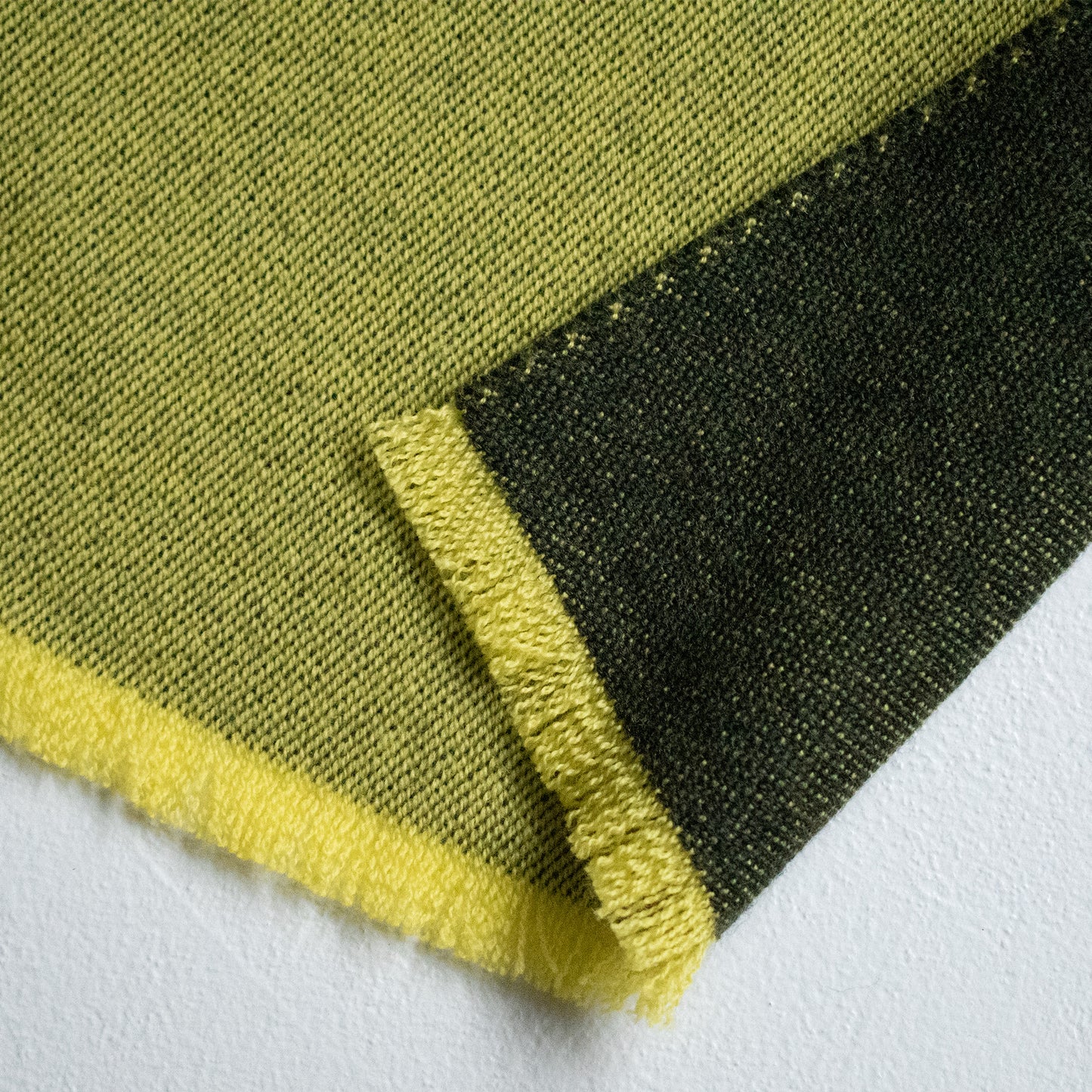 巻きやすいサイズのリバーシブルウールマフラー _ 4 colors