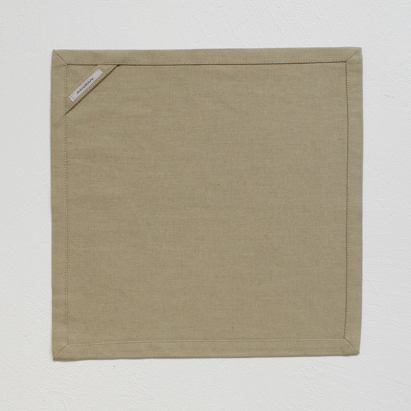 1プレート用の額縁ランチョンマット _ 30cm×30cm